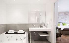 1St Floor Koeln 2